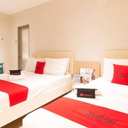 Reddoorz @ General Segundo Avenue Laoag Hotell Eksteriør bilde