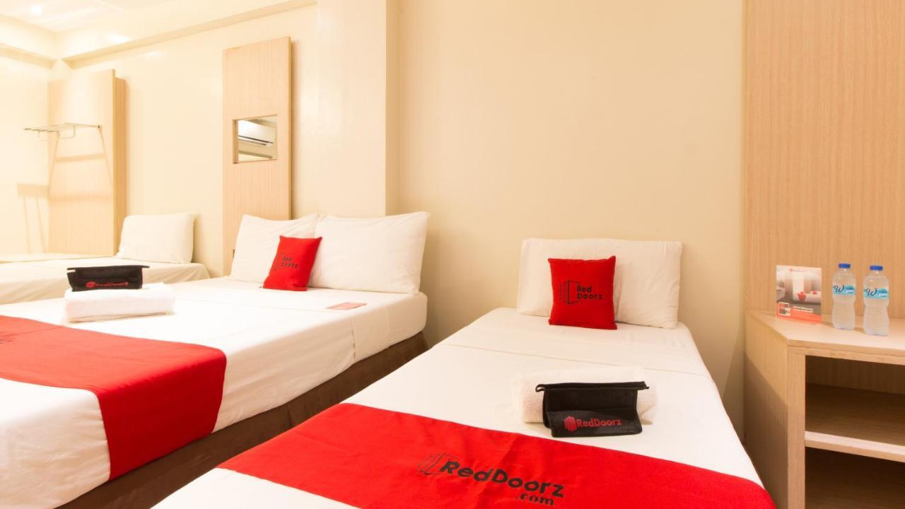 Reddoorz @ General Segundo Avenue Laoag Hotell Eksteriør bilde