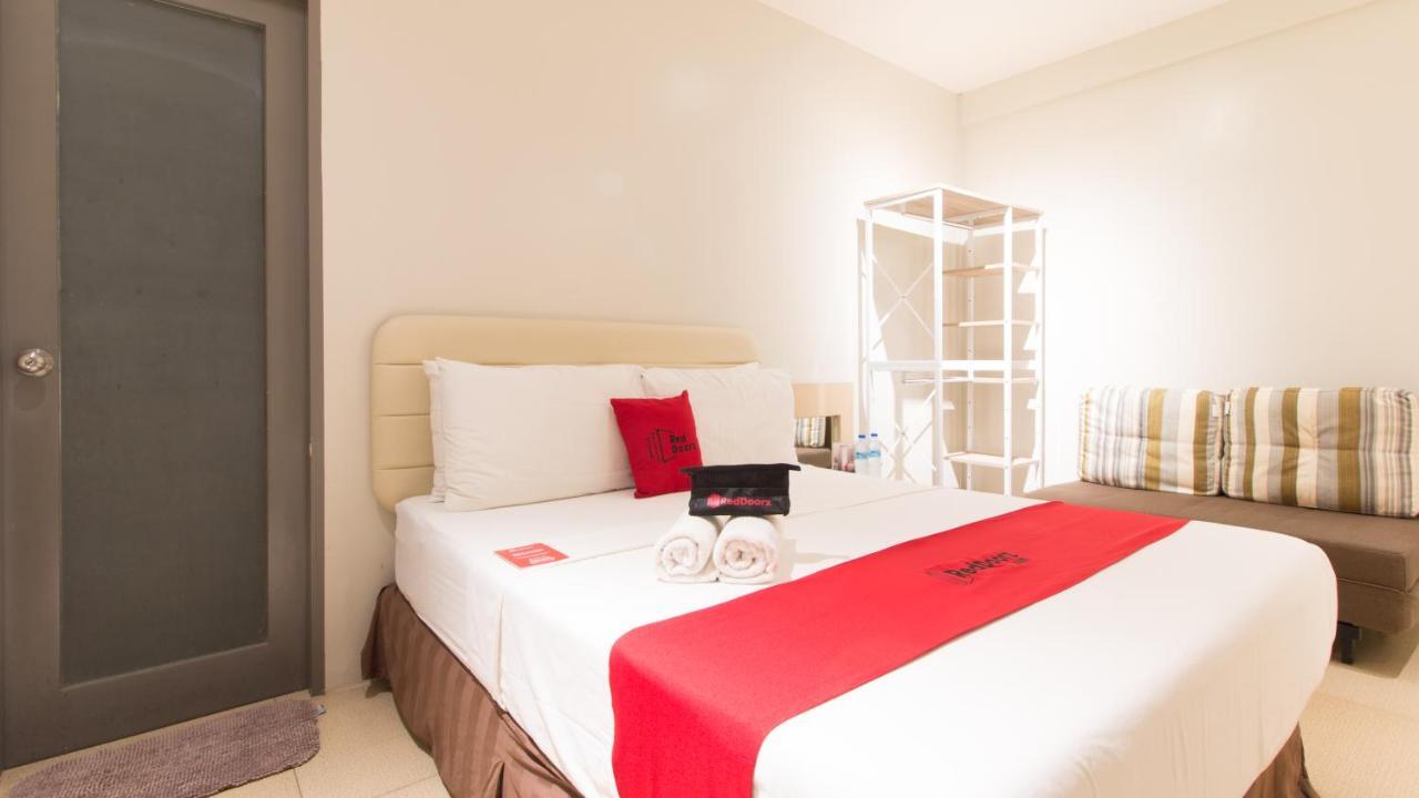 Reddoorz @ General Segundo Avenue Laoag Hotell Eksteriør bilde