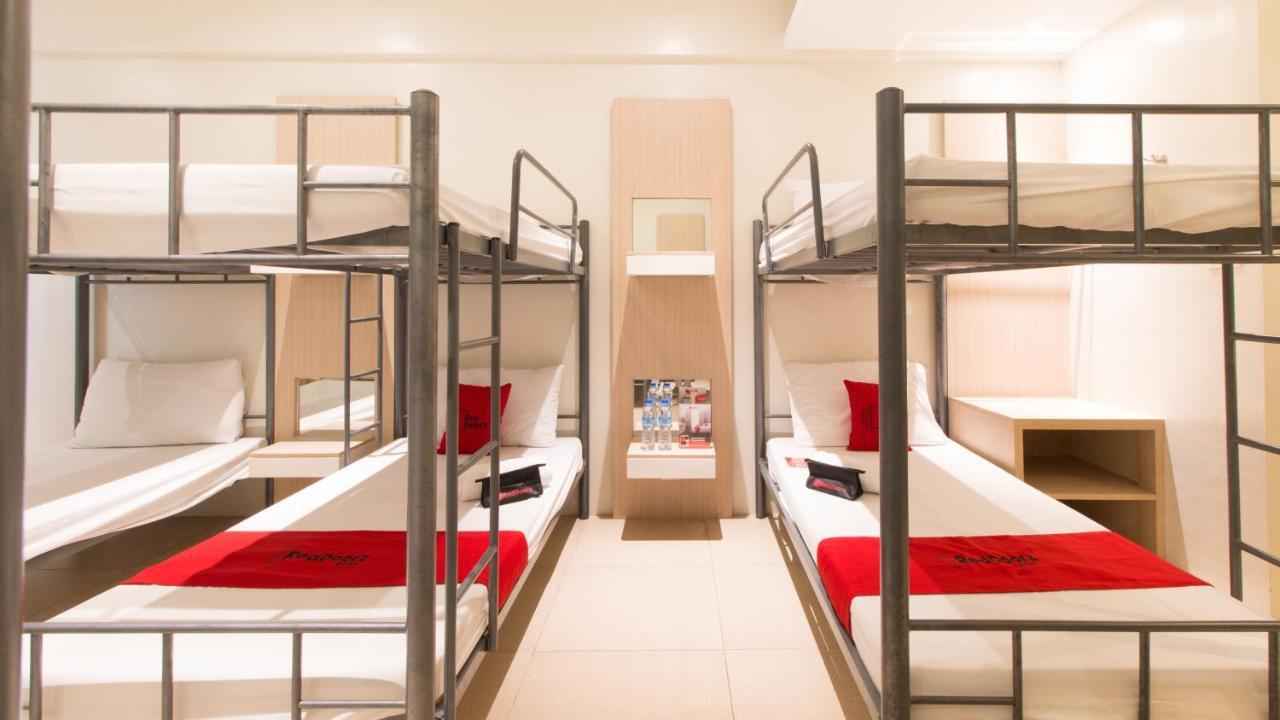 Reddoorz @ General Segundo Avenue Laoag Hotell Eksteriør bilde