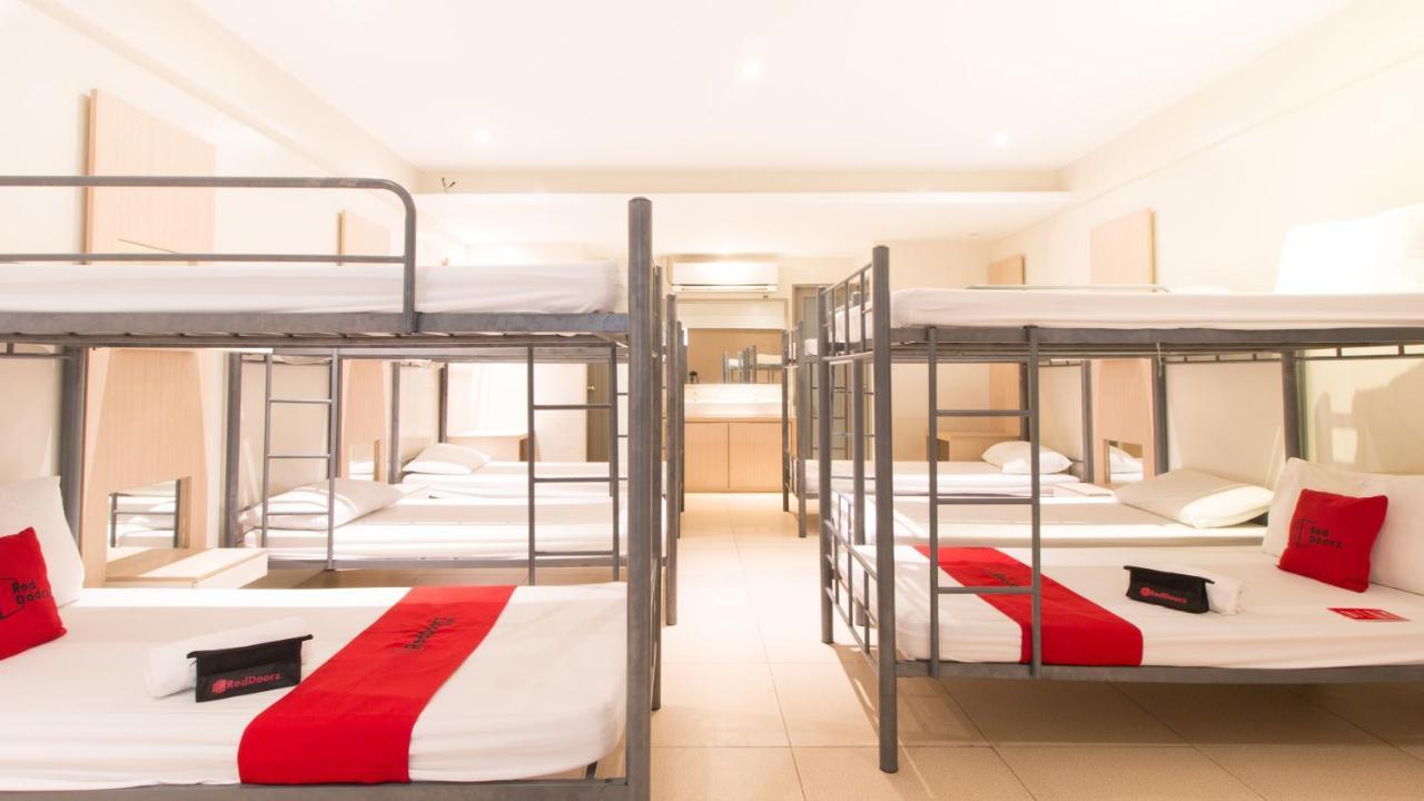 Reddoorz @ General Segundo Avenue Laoag Hotell Eksteriør bilde