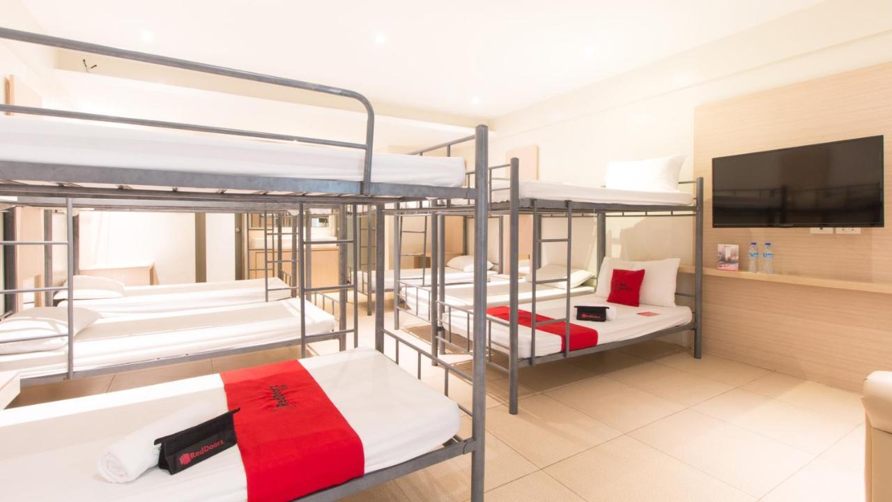 Reddoorz @ General Segundo Avenue Laoag Hotell Eksteriør bilde