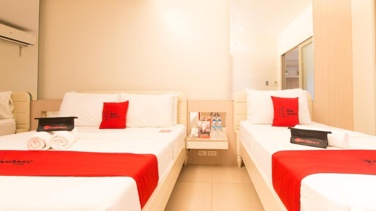 Reddoorz @ General Segundo Avenue Laoag Hotell Eksteriør bilde