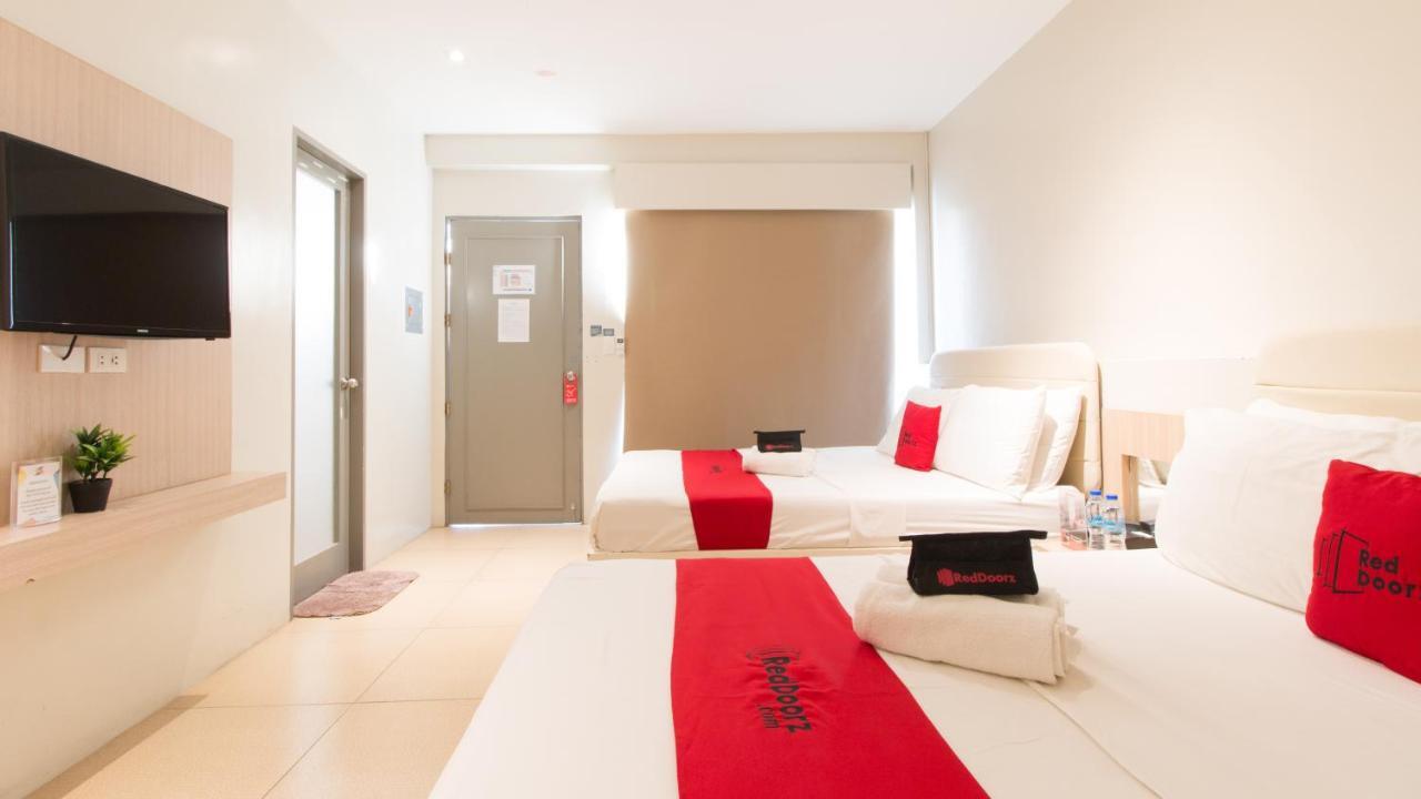 Reddoorz @ General Segundo Avenue Laoag Hotell Eksteriør bilde
